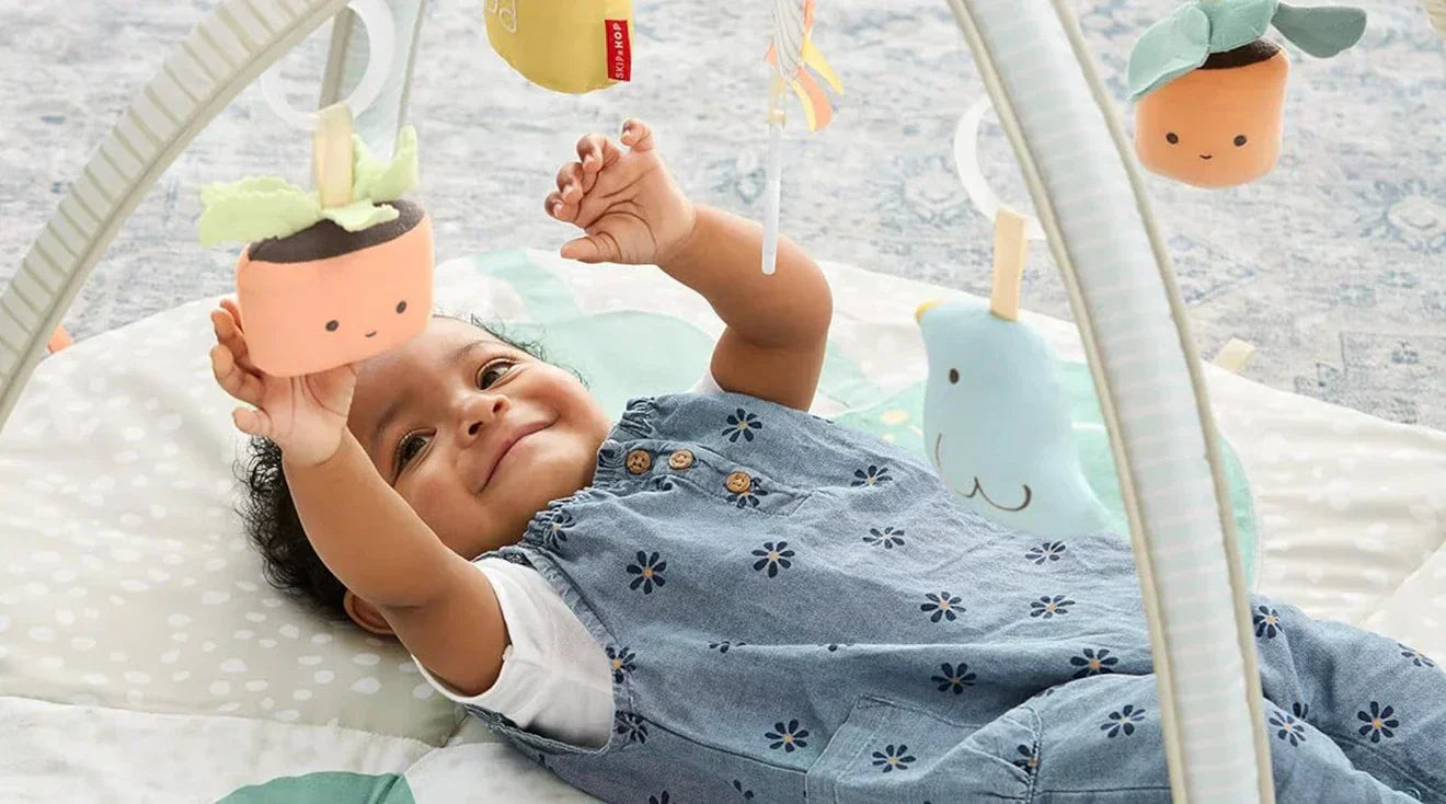 Quel tapis d'éveil pour bébé de 1 mois ?