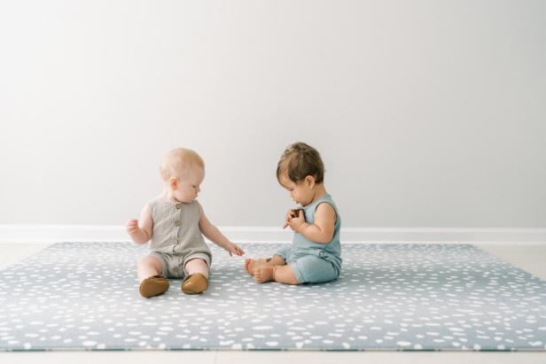 Quels sont les inconvénients d'un tapis d'éveil ?